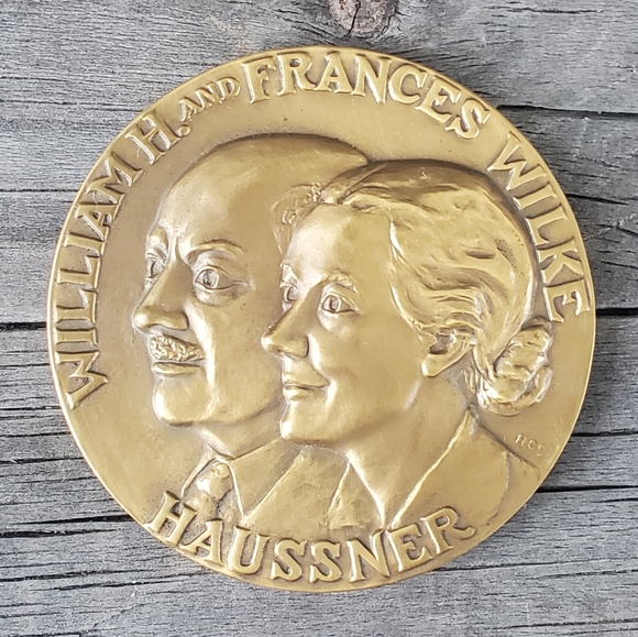 Medallic Art Co. Bronze Haussner's Anniversary Medallion - Picture 1 of 5